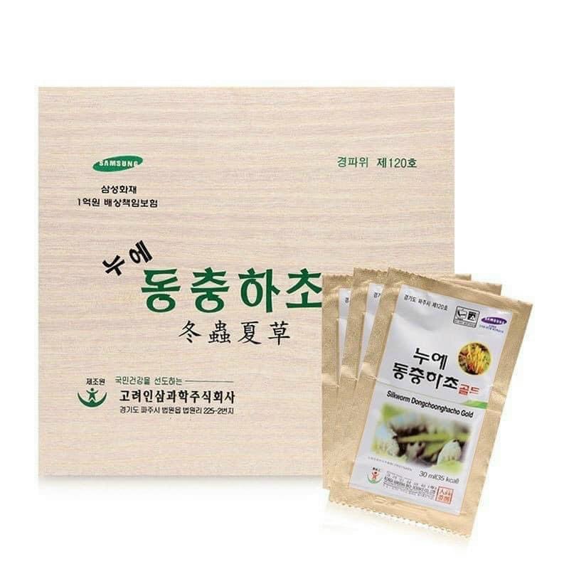 Nước đông trùng hạ thảo Hàn Quốc Dream Corporation hộp gỗ